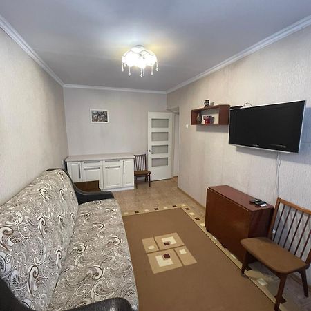 Apartment Miorita تشيسيناو المظهر الخارجي الصورة